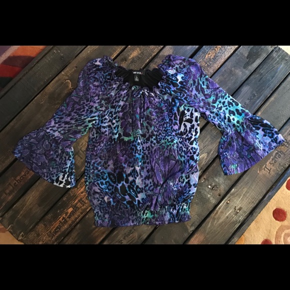 Amy Byer Top - Picture 1 of 6